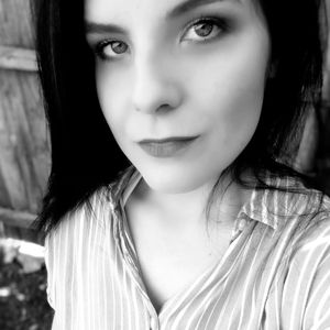 Meet your Posher, Kellye